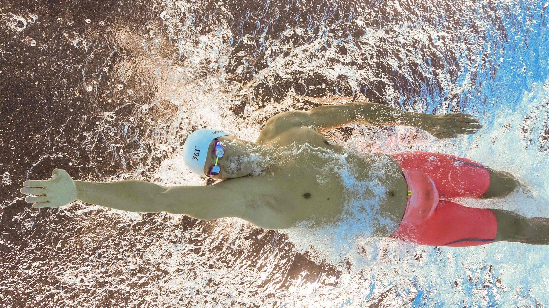 击剑健儿军训淬火 意志如剑锋指巴黎