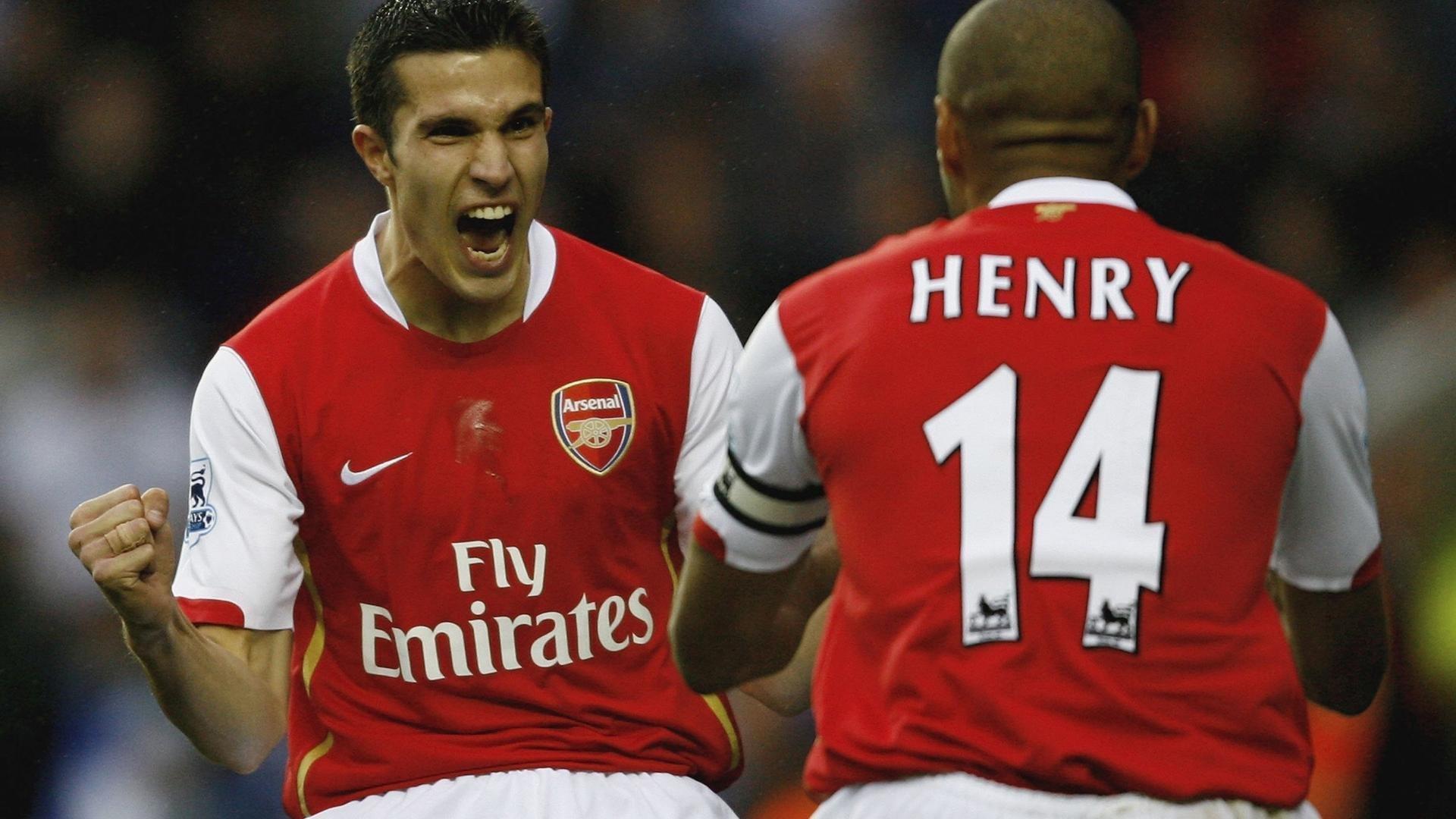 日本球迷的温情，我们只能心领了—赛场内外的文化碰撞与体育精神的思考